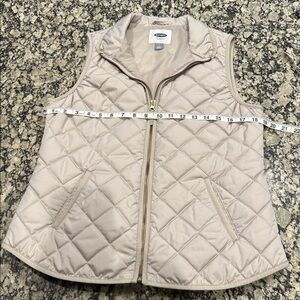 Old Navy Beige Quilted Vest size M